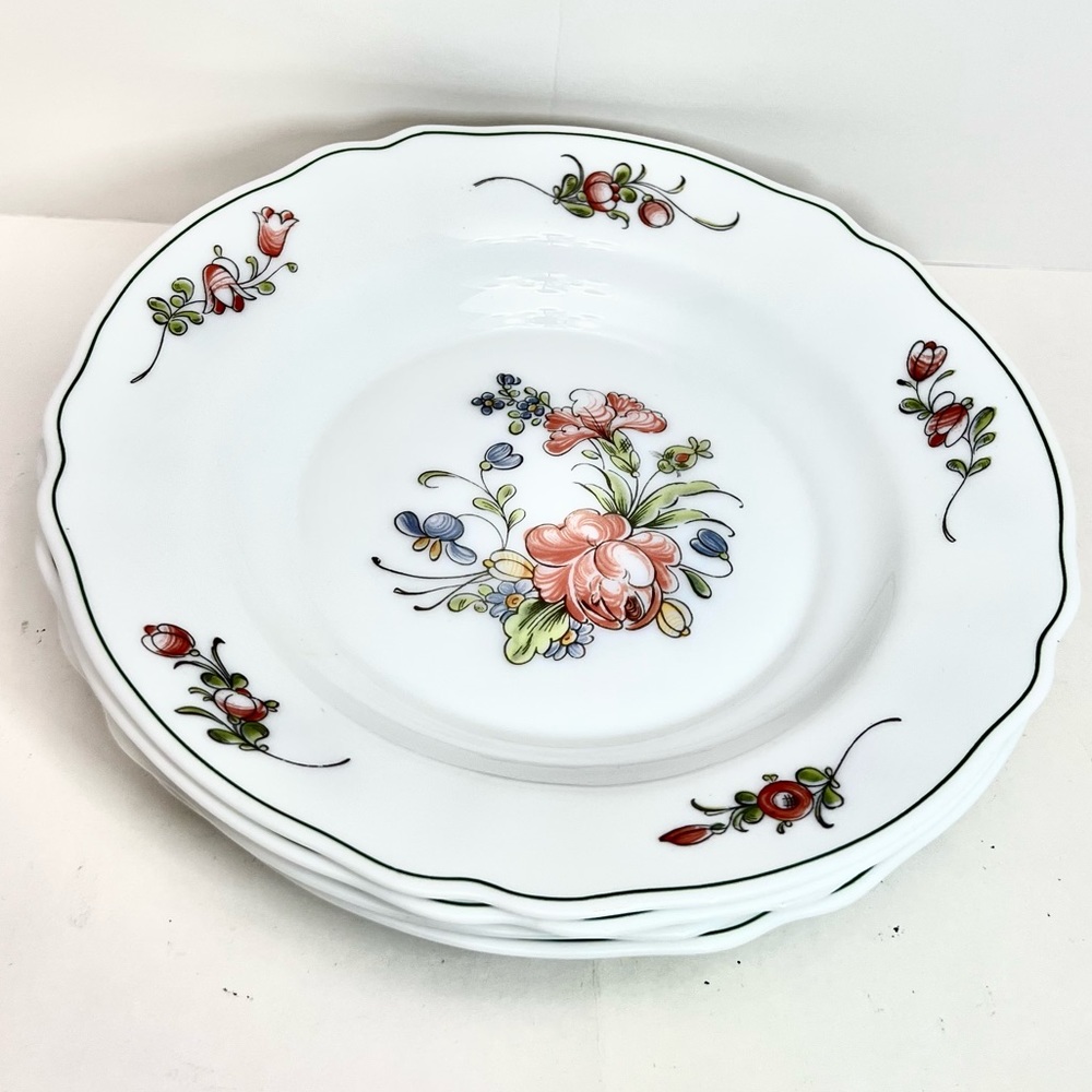 VTG 4 PCS. ARCOPAL WIDE RIM SOUP BOWL